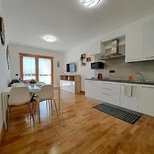 https://angys-house-roma.it-romehotels.com