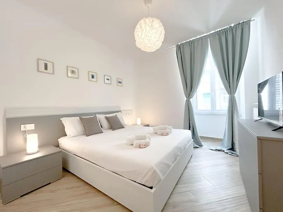 Appartamento Lusso In Centro Storico - Wifi - Ac Savona